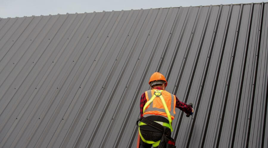 Professional metal roof installation in Arnold, NE